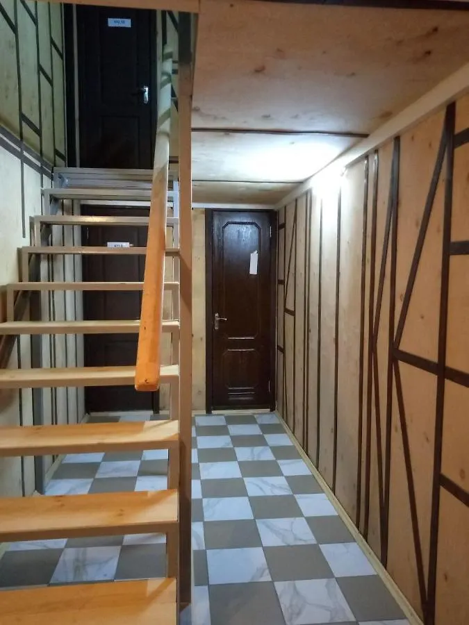 Ihotel Чернігівський Kyjev Ukrajina