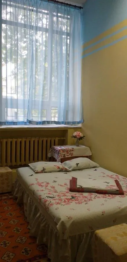 旅馆 Ihotel Чернігівський 基輔